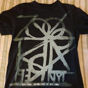 Young Men's Zoo York V-Neck Short Sleeve T-Shirt M